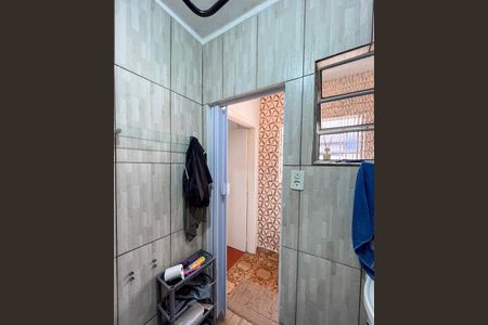 Casa à venda com 200m², 4 quartos e 2 vagasBanheiro 1