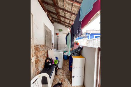 Casa à venda com 200m², 4 quartos e 2 vagasÁrea de Serviço 2