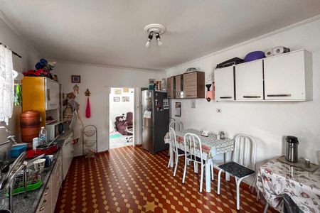 Casa à venda com 200m², 4 quartos e 2 vagasCozinha 2
