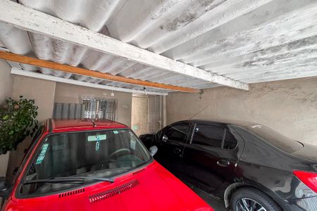 Casa à venda com 200m², 4 quartos e 2 vagasGaragem