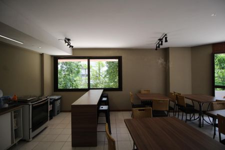 Apartamento para alugar com 75m², 1 quarto e 1 vagaÁrea comum - Salão de festas