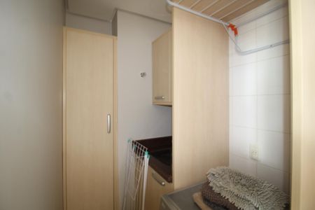 Área de Serviço de apartamento para alugar com 1 quarto, 75m² em Três Figueiras, Porto Alegre