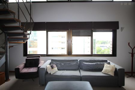 Sala de apartamento para alugar com 1 quarto, 75m² em Três Figueiras, Porto Alegre