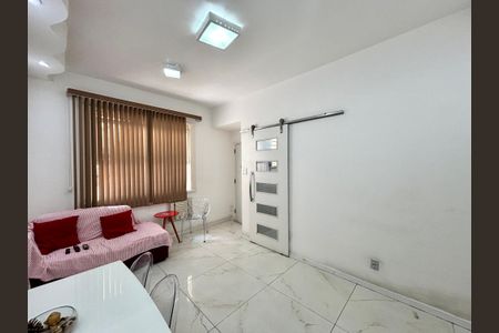 Apartamento à venda com 48m², 1 quarto e sem vaga Apartamento à venda com 48m², 1 quarto e sem vagaSala