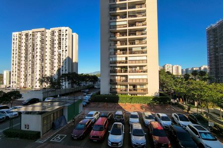 Apartamento para alugar com 79m², 2 quartos e 1 vagaVista 