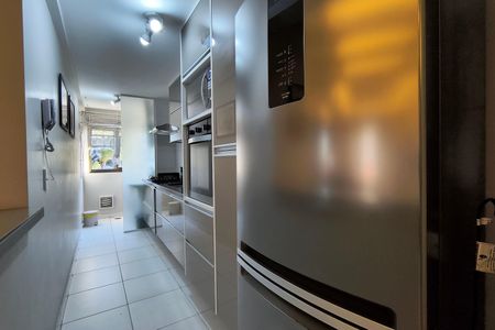 Apartamento para alugar com 79m², 2 quartos e 1 vagaCozinha - Armários