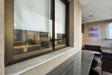 Apartamento para alugar com 79m², 2 quartos e 1 vagaVaranda