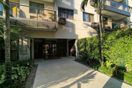 Apartamento para alugar com 79m², 2 quartos e 1 vagaFachada do bloco