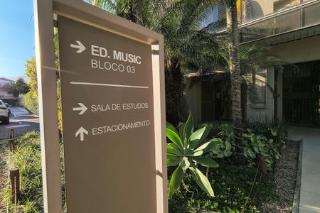 Apartamento para alugar com 79m², 2 quartos e 1 vagaFachada do bloco