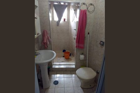 Casa à venda com 128m², 3 quartos e 1 vagaBanheiro