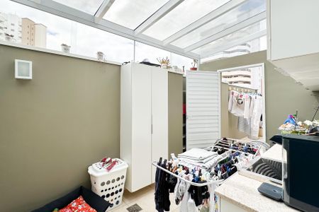 Apartamento à venda com 149m², 2 quartos e 2 vagasÁrea de Serviço