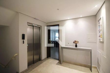 Apartamento à venda com 149m², 2 quartos e 2 vagasÁrea Comum - Hall