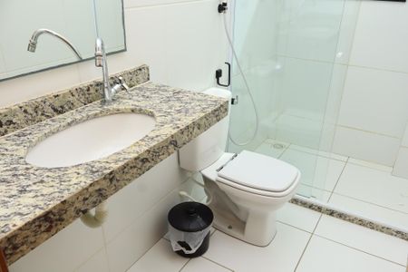 Apartamento para alugar com 130m², 3 quartos e 2 vagas Apartamento para alugar com 130m², 3 quartos e 2 vagasBanheiro Social
