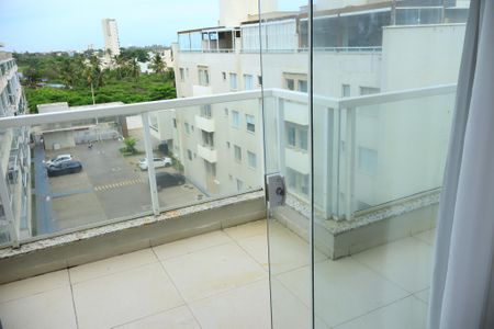 Apartamento para alugar com 3 quartos, 130m² em Stella Maris, Salvador