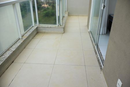 Apartamento para alugar com 130m², 3 quartos e 2 vagas Apartamento para alugar com 130m², 3 quartos e 2 vagasVista da Varanda