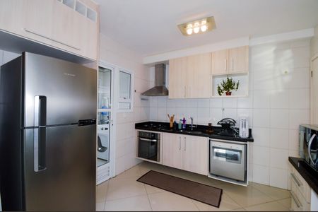 Apartamento à venda com 95m², 3 quartos e 2 vagasCozinha