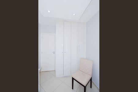 Apartamento à venda com 95m², 3 quartos e 2 vagasQuarto 2