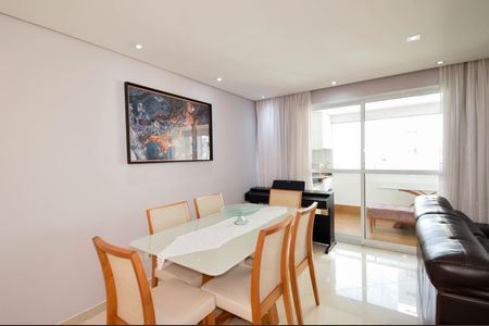 Apartamento à venda com 95m², 3 quartos e 2 vagasSala