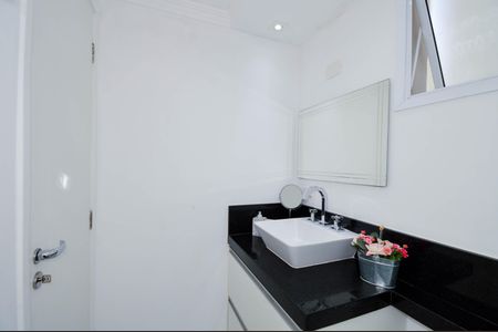 Apartamento à venda com 95m², 3 quartos e 2 vagasBanheiro Social