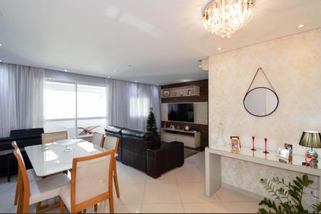 Apartamento à venda com 95m², 3 quartos e 2 vagasSala