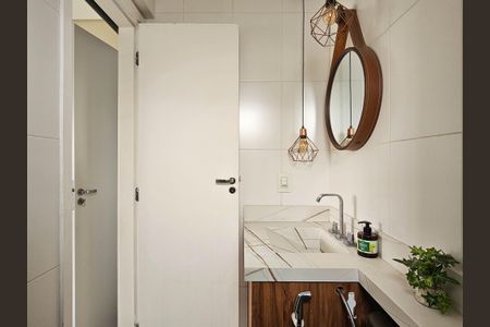 Apartamento à venda com 65m², 2 quartos e 2 vagasBanheiro da Suíte