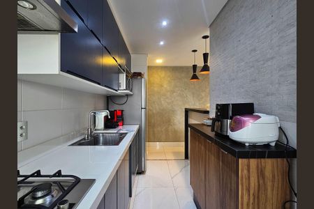 Apartamento à venda com 65m², 2 quartos e 2 vagasCozinha