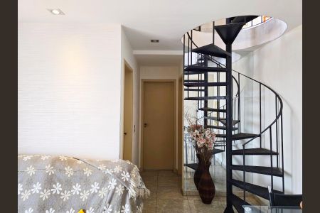 Apartamento à venda com 99m², 3 quartos e 2 vagasDuplex Sala 01