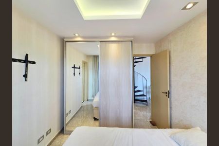 Apartamento à venda com 99m², 3 quartos e 2 vagasSuíte 