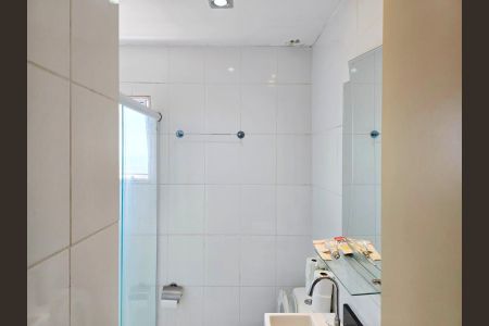 Apartamento à venda com 99m², 3 quartos e 2 vagasBanheiro Social 01