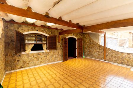 Casa à venda com 350m², 4 quartos e 2 vagasVaranda