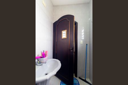 Casa à venda com 350m², 4 quartos e 2 vagasBanheiro da Suíte