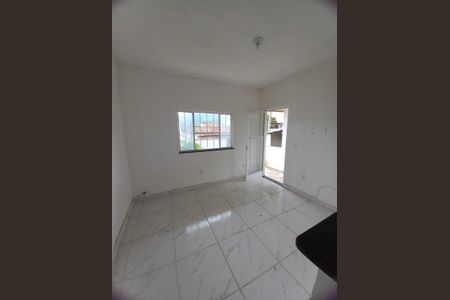 Sala de casa para alugar com 2 quartos, 65m² em Pechincha, Rio de Janeiro