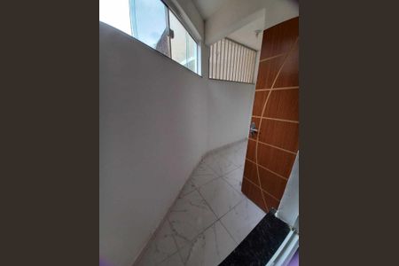 Casa para alugar com 65m², 2 quartos e sem vaga Casa para alugar com 65m², 2 quartos e sem vagaQuarto