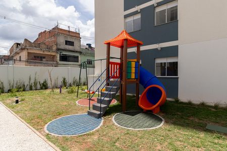 Apartamento para alugar com 35m², 2 quartos e sem vaga Apartamento para alugar com 35m², 2 quartos e sem vagaÁrea Comum - Playground