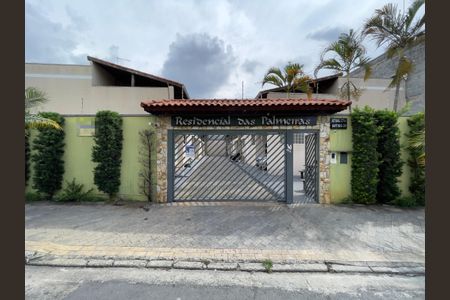 Casa de condomínio para alugar com 95m², 2 quartos e 1 vagaFachada+Placa 