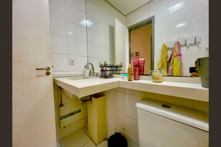 Apartamento à venda com 145m², 3 quartos e 1 vagaBanheiro 2