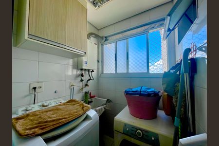 Apartamento à venda com 145m², 3 quartos e 1 vagaÁrea de Serviço