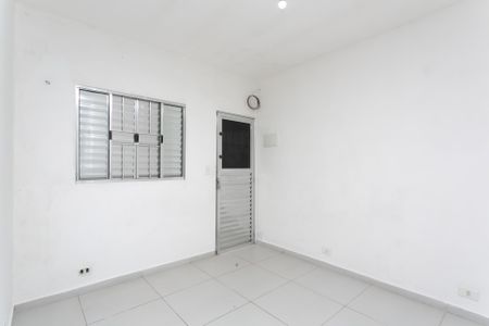 Sala de casa para alugar com 2 quartos, 60m² em Conjunto Residencial José Bonifácio, São Paulo