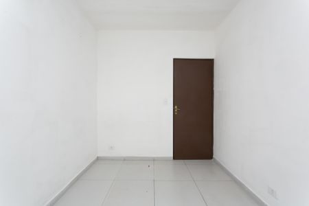 Quarto 1  de casa para alugar com 2 quartos, 60m² em Conjunto Residencial José Bonifácio, São Paulo