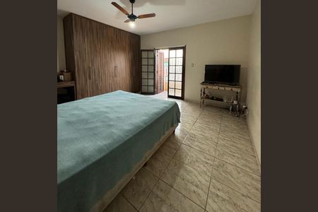 Casa à venda com 3 quartos, 130m² em Parque Sao Domingos, São Paulo