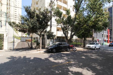 Apartamento à venda com 42m², 1 quarto e 1 vaga Apartamento à venda com 42m², 1 quarto e 1 vagaFachada