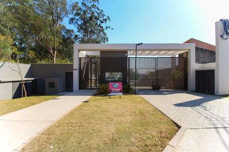 Apartamento à venda com 41m², 2 quartos e 1 vaga Apartamento à venda com 41m², 2 quartos e 1 vagaFachada e portaria