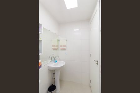 Apartamento à venda com 41m², 2 quartos e 1 vaga Apartamento à venda com 41m², 2 quartos e 1 vagaBanheiro