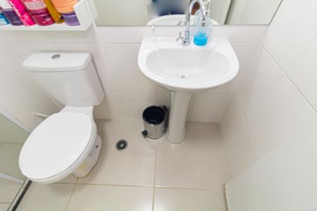 Apartamento à venda com 41m², 2 quartos e 1 vaga Apartamento à venda com 41m², 2 quartos e 1 vagaBanheiro