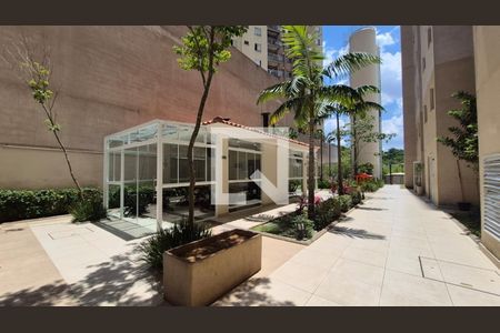 Apartamento para alugar com 33m², 2 quartos e sem vaga