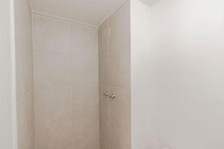 Apartamento para alugar com 45m², 2 quartos e 1 vagaBanheiro