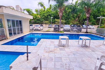 Apartamento à venda com 55m², 2 quartos e 1 vagaÁrea comum - Piscina