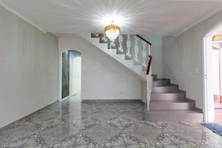 Casa para alugar com 300m², 3 quartos e 2 vagas Casa para alugar com 300m², 3 quartos e 2 vagasSala
