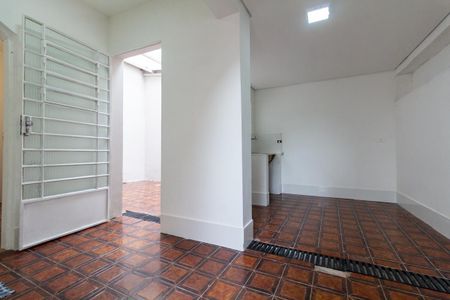 Casa para alugar com 300m², 3 quartos e 2 vagas Casa para alugar com 300m², 3 quartos e 2 vagasÁrea de Serviço