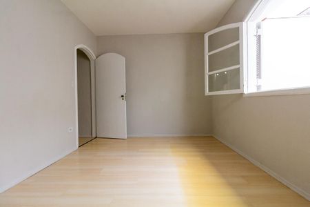 Casa para alugar com 300m², 3 quartos e 2 vagas Casa para alugar com 300m², 3 quartos e 2 vagasQuarto 3